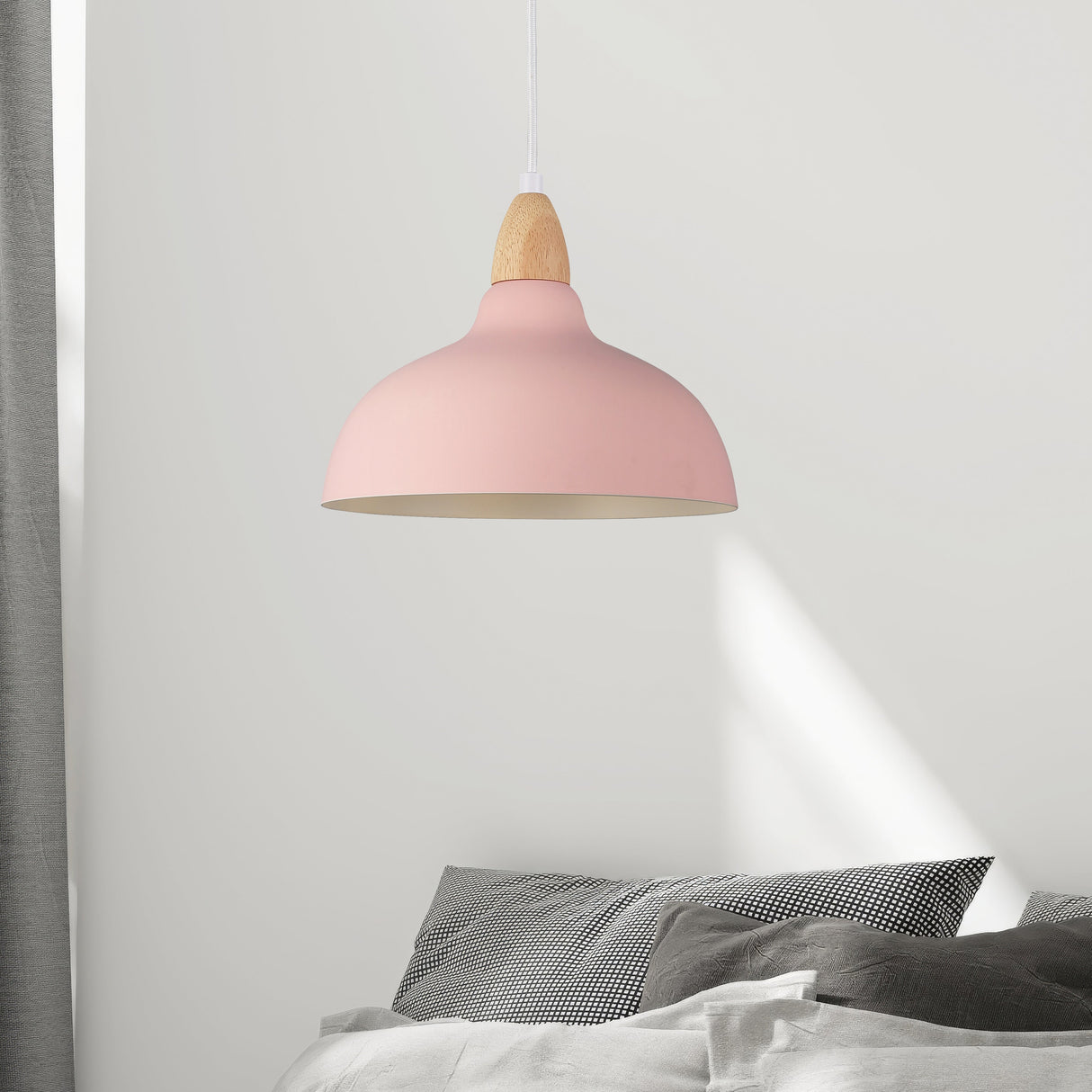 Oak Taklampa Ø24 Flamingo Pink