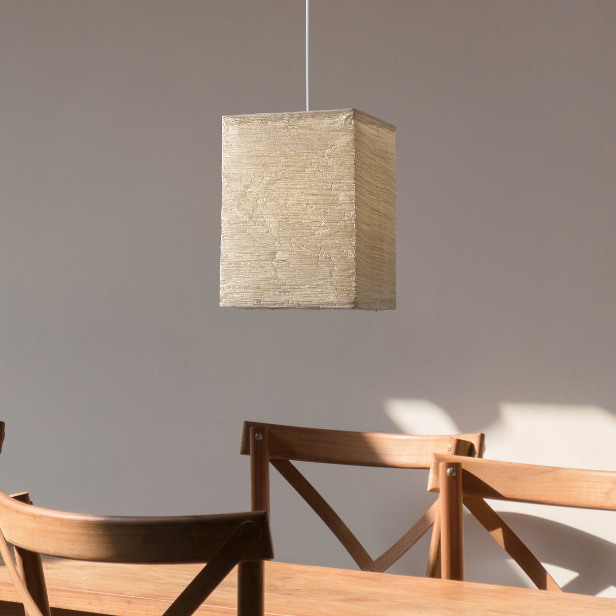 Osaki Taklampa Ø22 Beige-Lampconcept.se