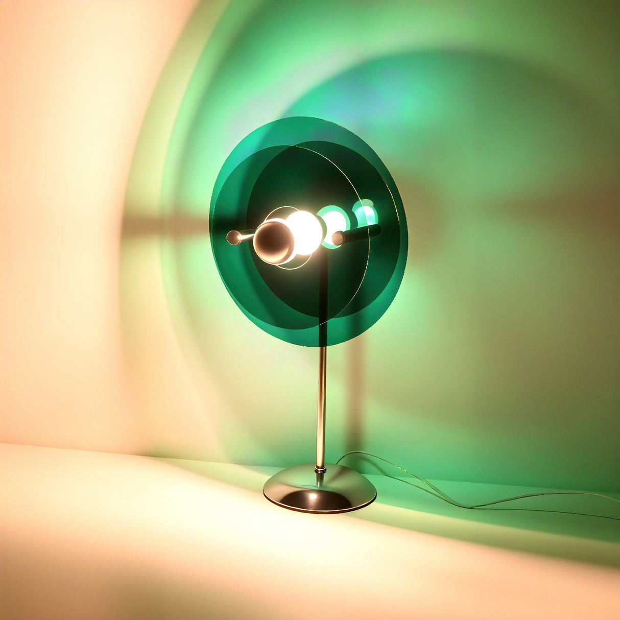 Eclipse Bordslampa Grön-Lampconcept.se