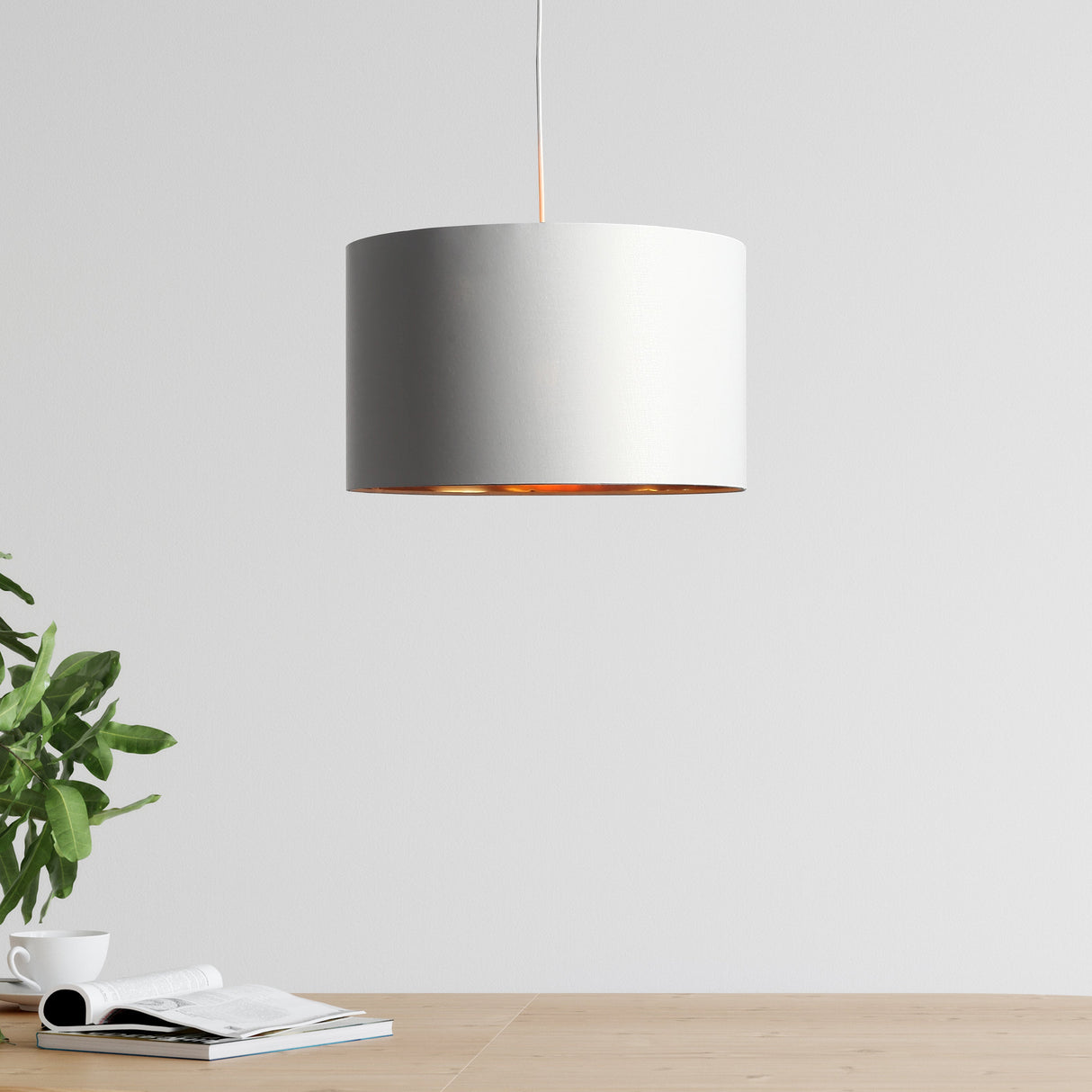 Drum Taklampa Ø40 Vit/Mässing