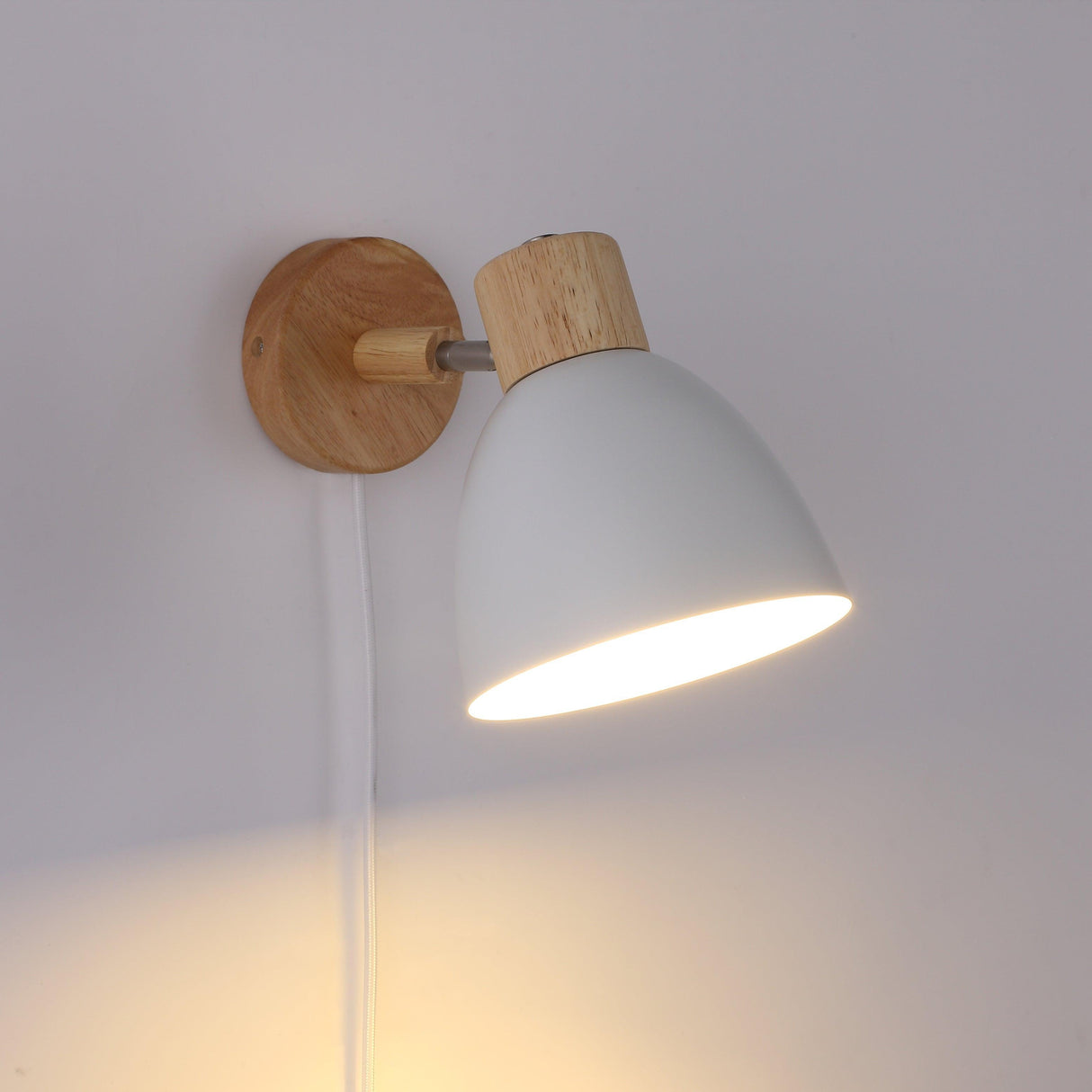 Pino Vägglampa Vit-Lampconcept.se