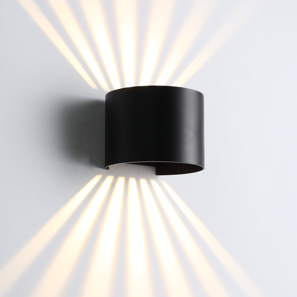 Sunset Round IP54 6W Utomhusvägglampa Svart