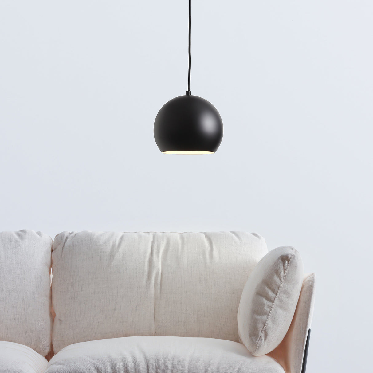 Mellow Taklampa Ø15 Svart-Lampconcept.se