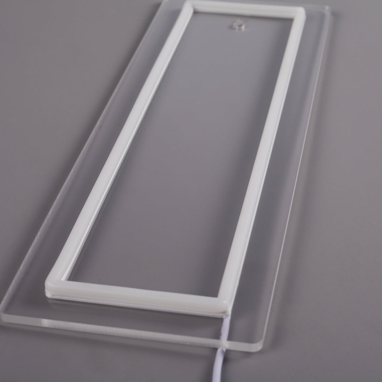 Bokstav I Neon Vägglampa-Lampconcept.se