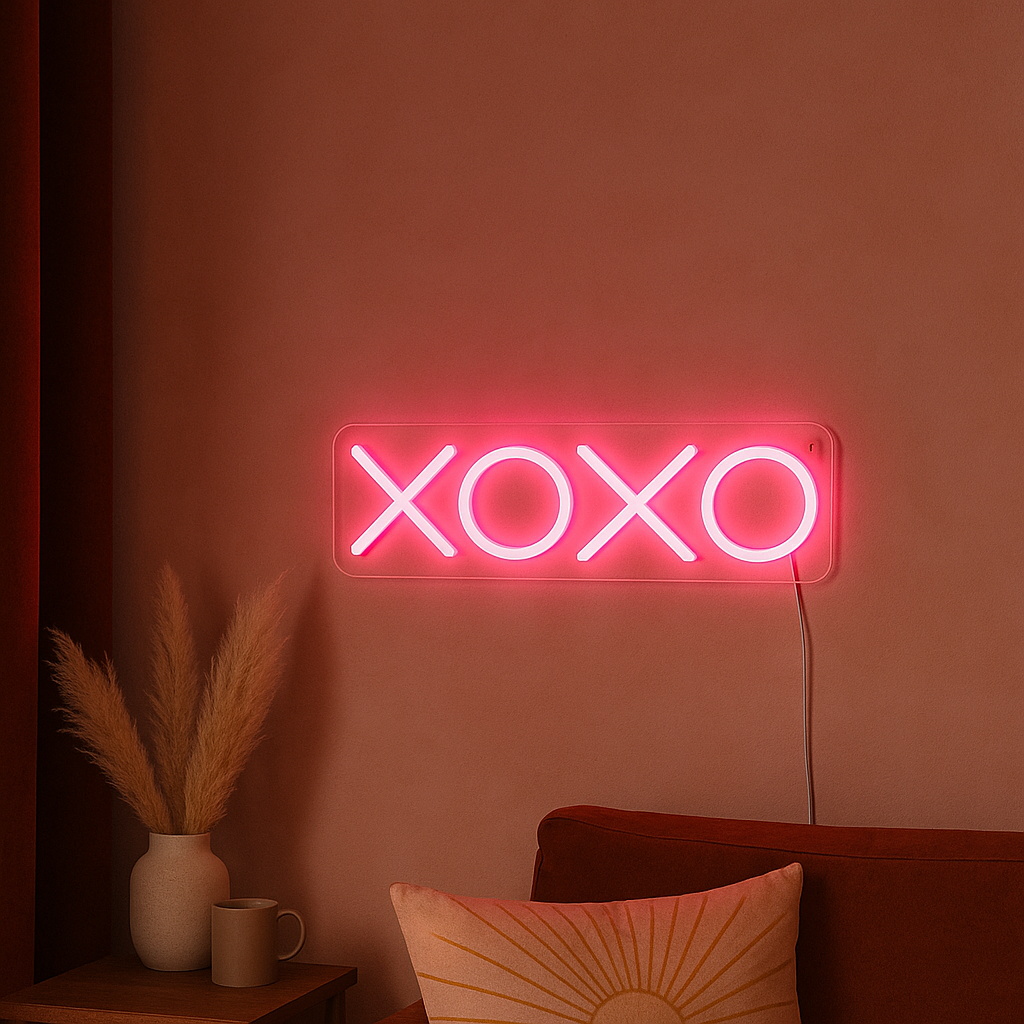 XOXO Neon vägglampa