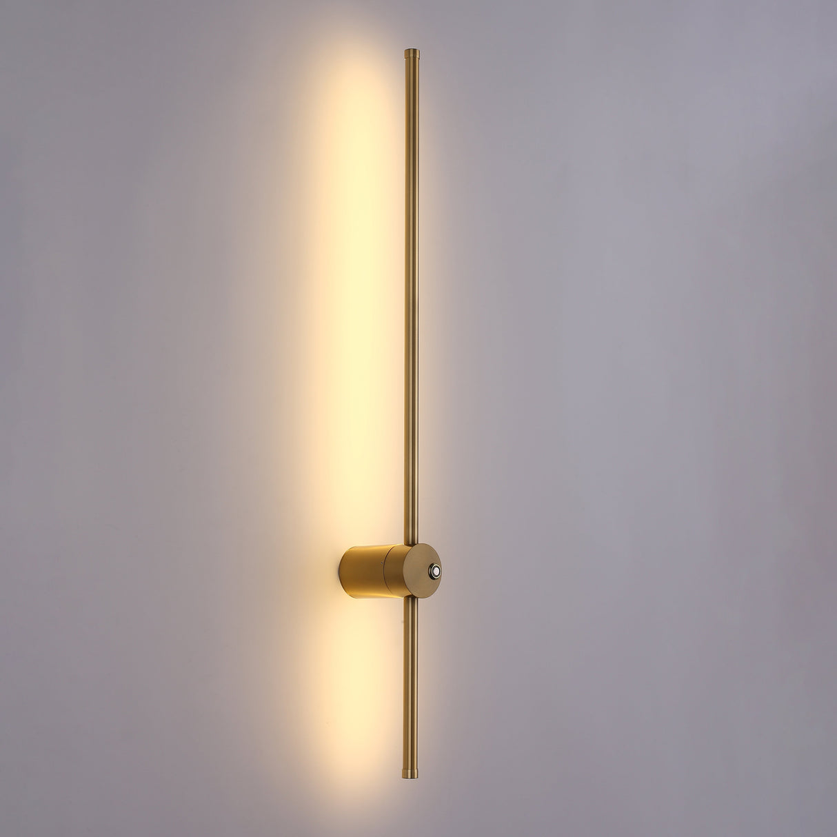 Retta LED Vägglampa Mässing 80cm