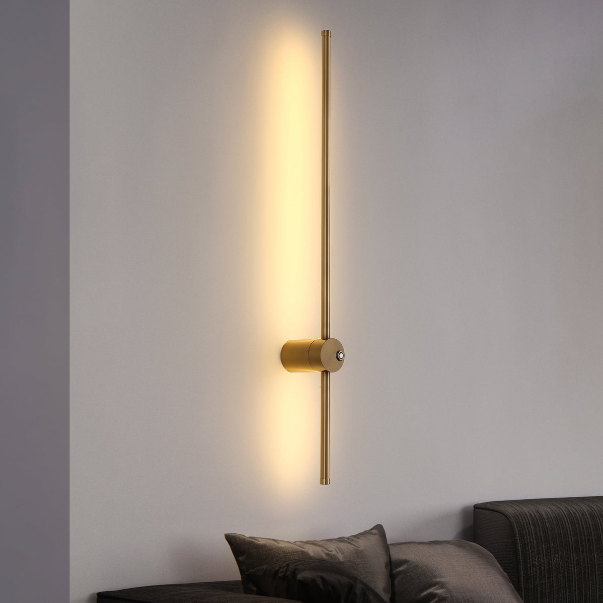 Retta LED Vägglampa Mässing 80cm