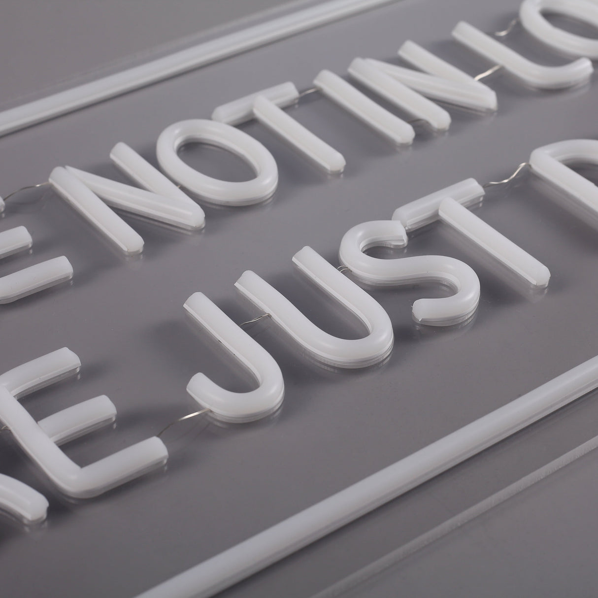 Youre Not In Love Neon Vägglampa-Lampconcept.se