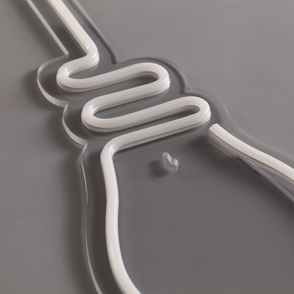 Bulb Neon Vägglampa Varm Vit-Lampconcept.se