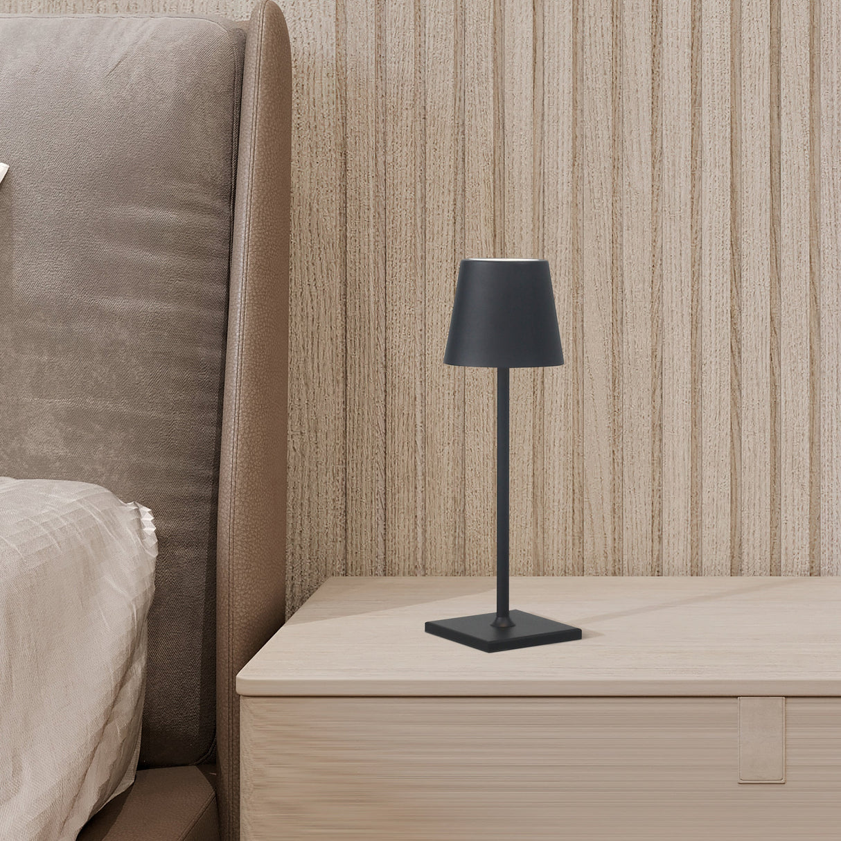 Garda Medium 30cm Sladdlös Svart-Lampconcept.se