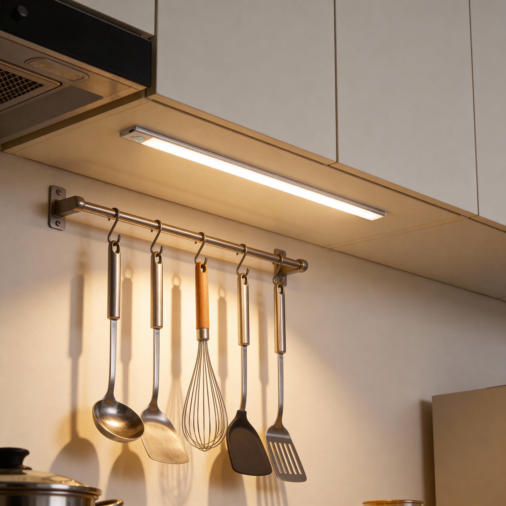 EasyBeam Trådlös Skåplampa med Sensor 60cm