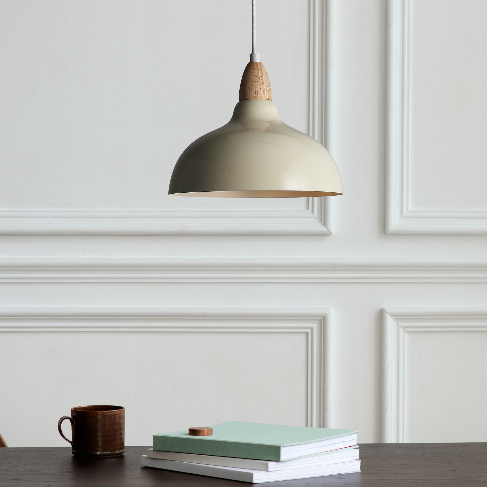 Oak Taklampa Ø24 Glossy Vanilj-Lampconcept.se