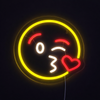Emoji Kiss Neon Vägglampa