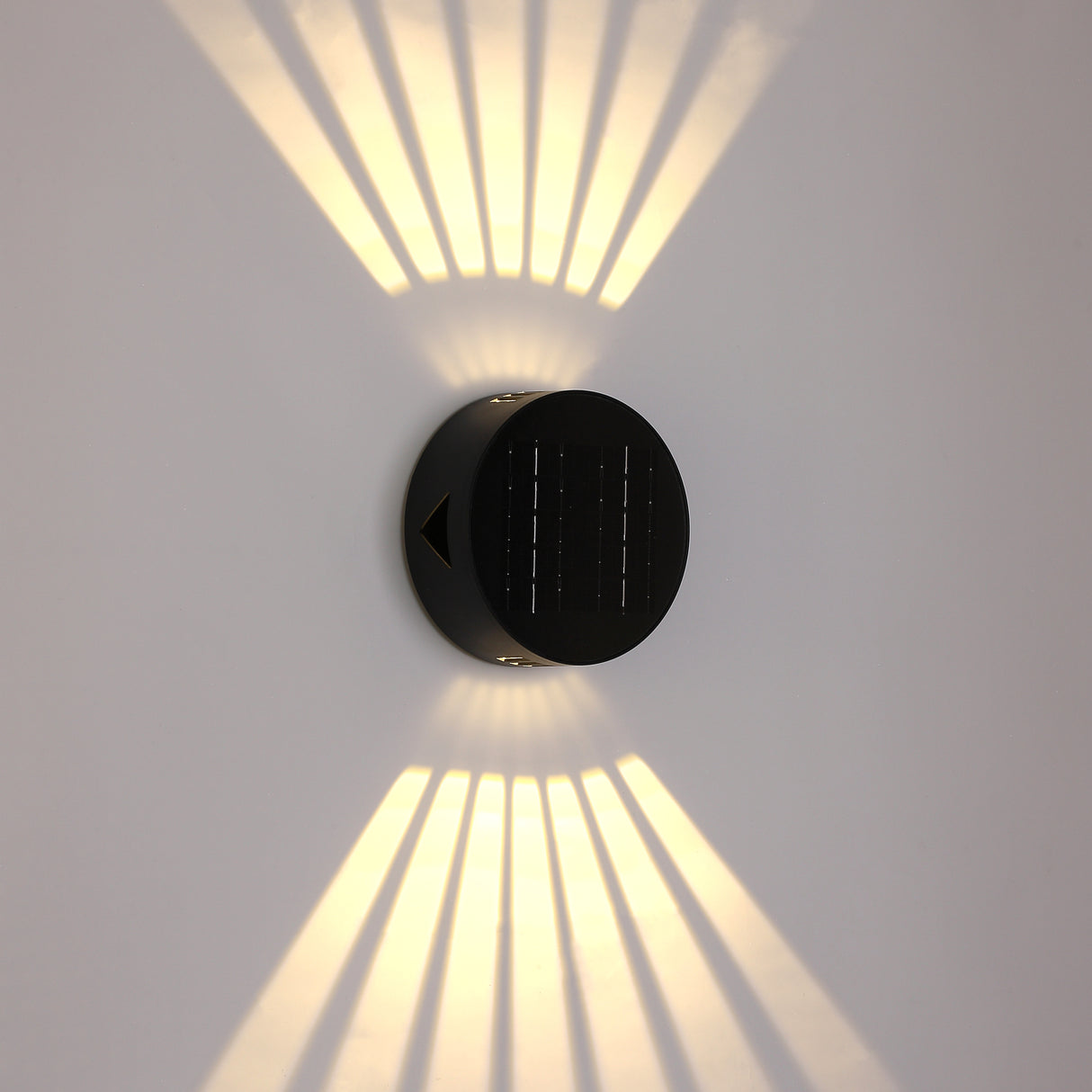 Solani Solcells Vägglampa