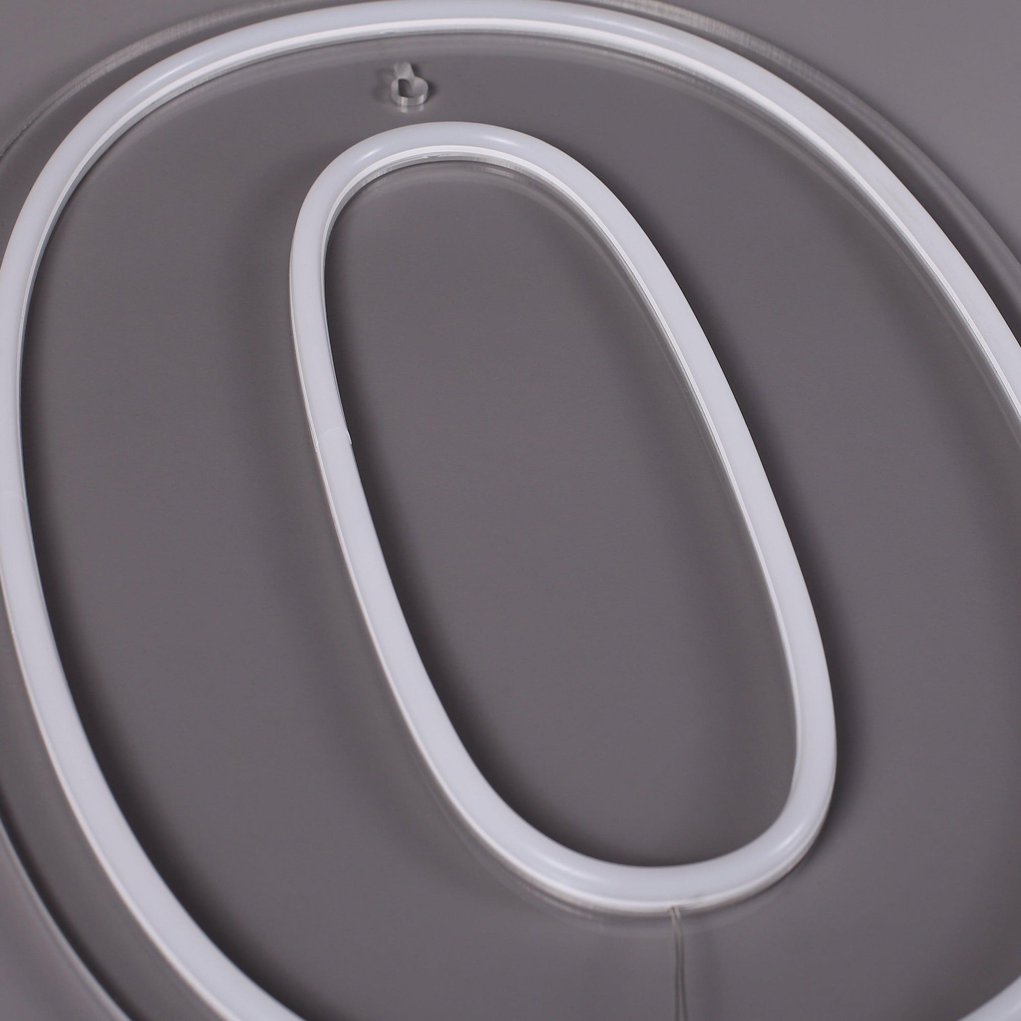 Siffra 0 Neonvägglampa-Lampconcept.se