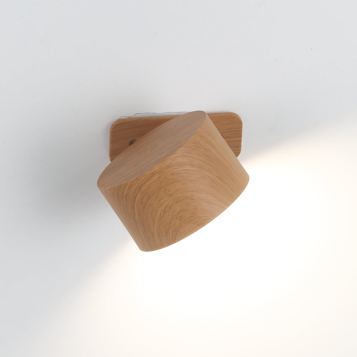 Ticky Magnetisk Vägglampa Trälook
