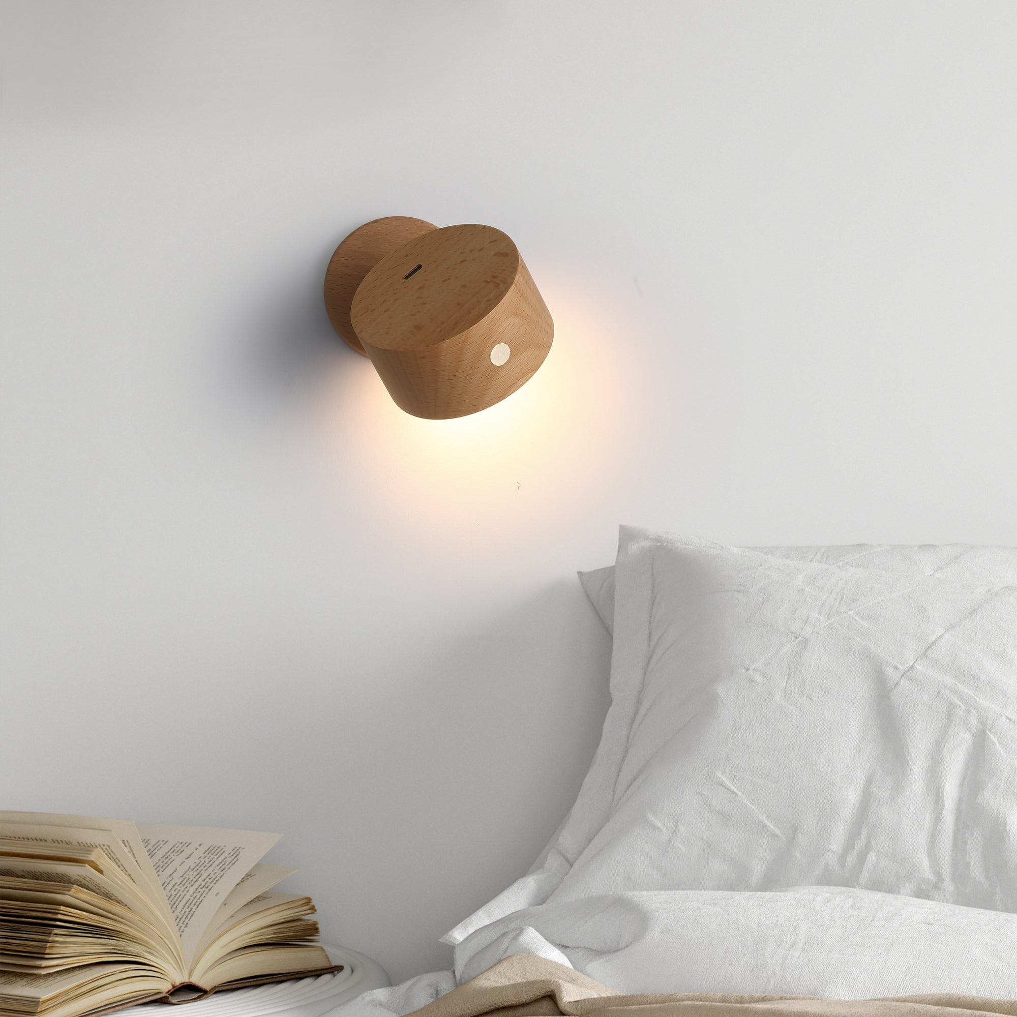 Björk Trådlös Vägglampa Ljus-Lampconcept.se