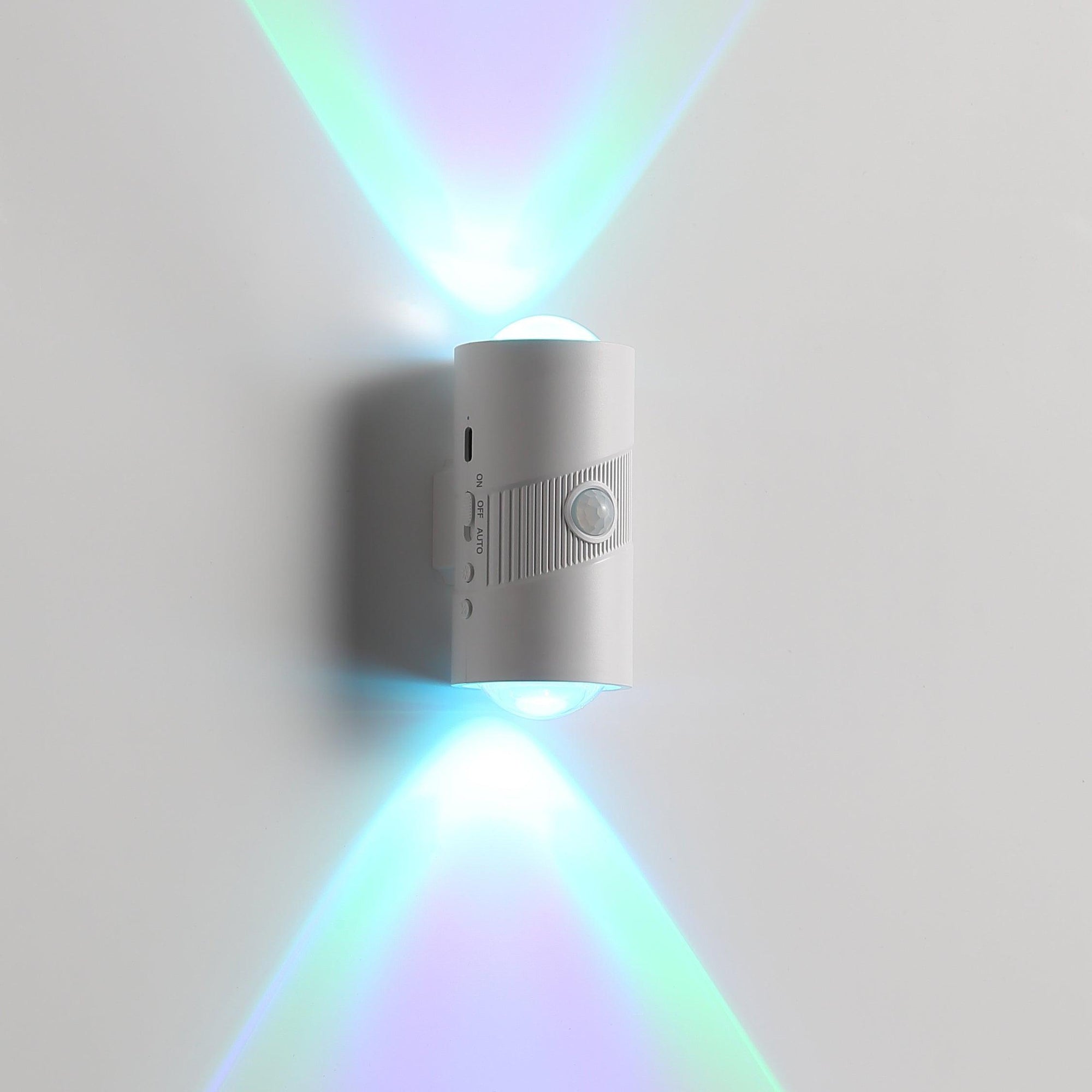 Daisy Trådlös Sensorlampa Vit RGB-Lampconcept.se