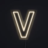 Bokstav V Neon Vägglampa-Lampconcept.se