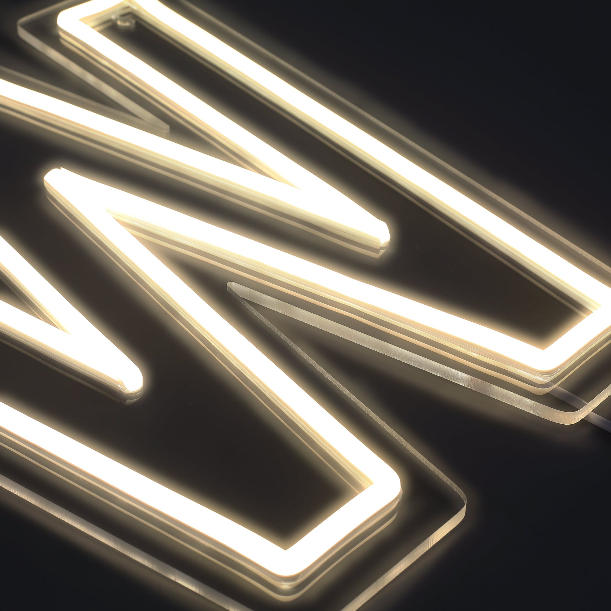 Bokstav W Neon Vägglampa-Lampconcept.se
