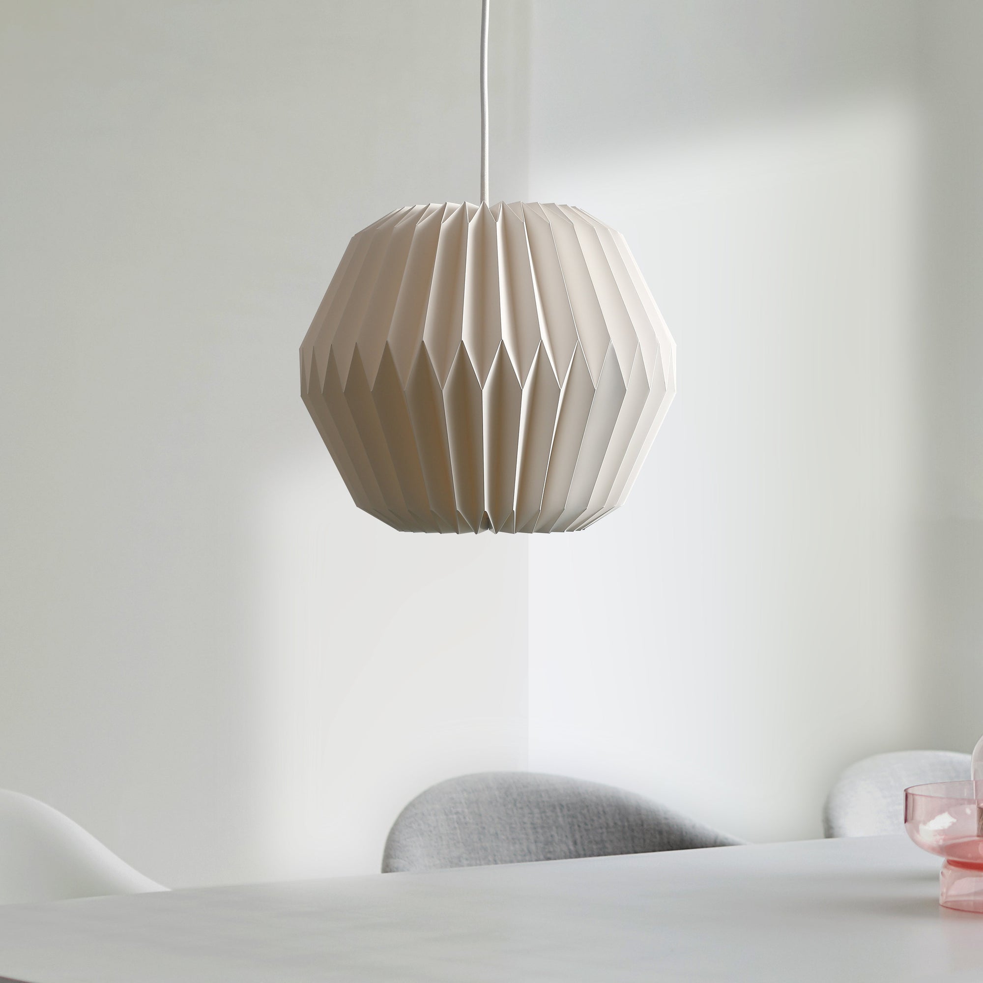Moon Edgy Ø34 Taklampa-Lampconcept.se