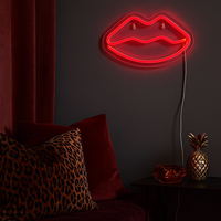 Kiss Neon Vägglampa