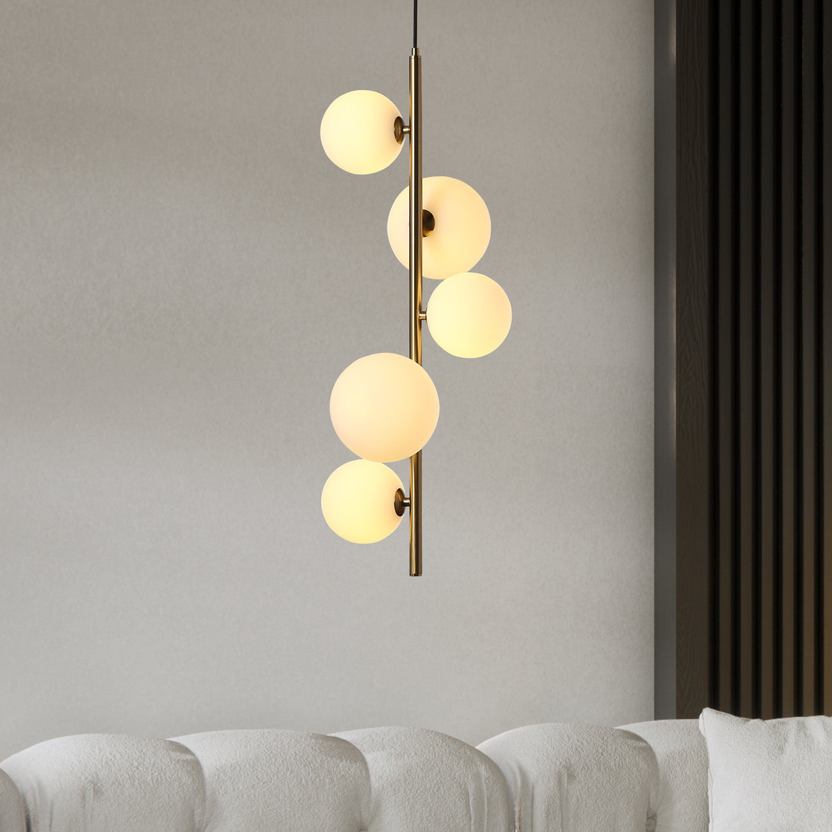 Valencia Hörntaklampa Mässing/Opal