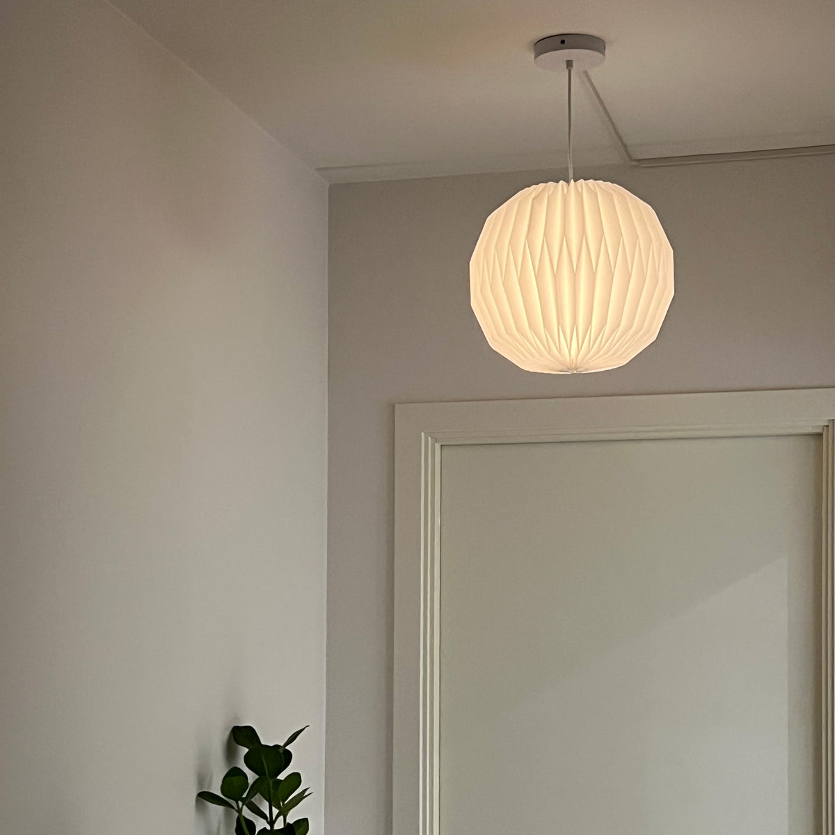 Moon Round Ø34 Taklampa