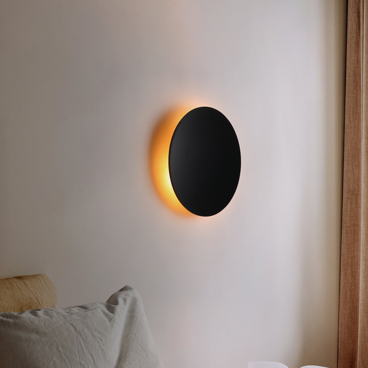 Lori Vägglampa Ø40 Svart