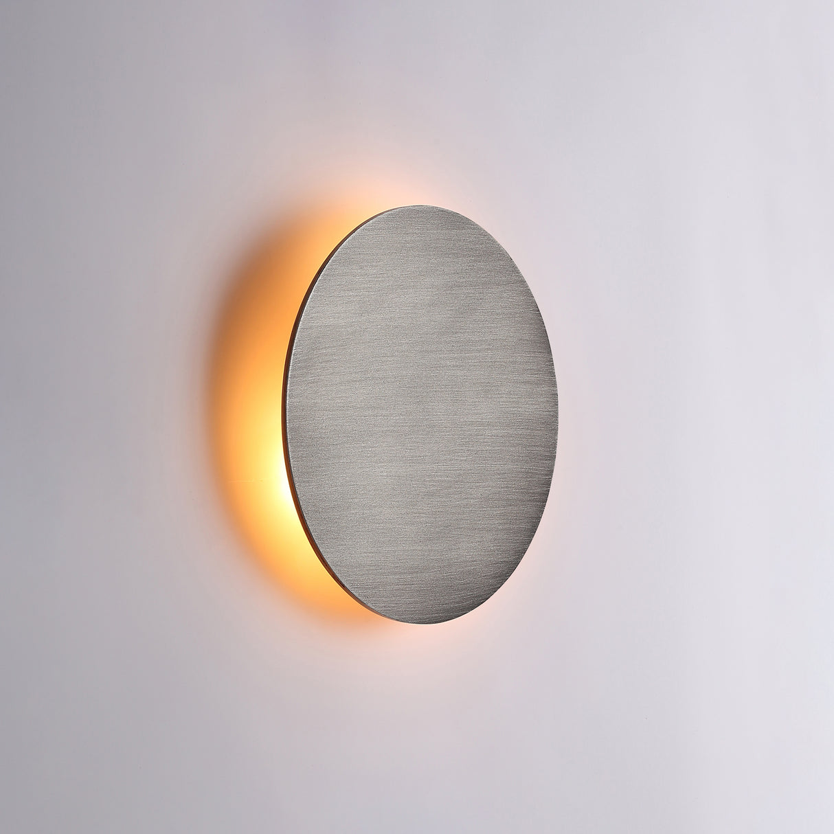Lori Vägglampa Ø20 Titanium