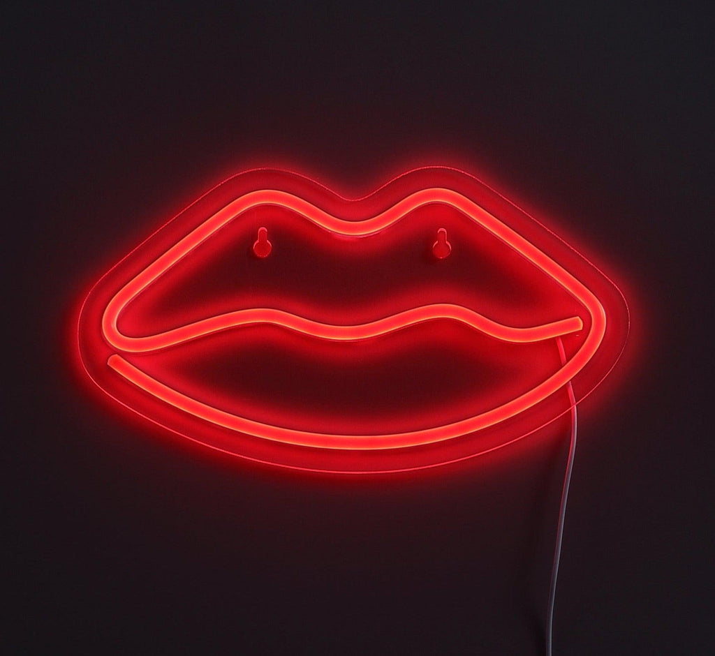 Kiss Neon Vägglampa-Lampconcept.se