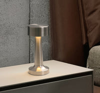 Verona LED Trådlös Bordslampa