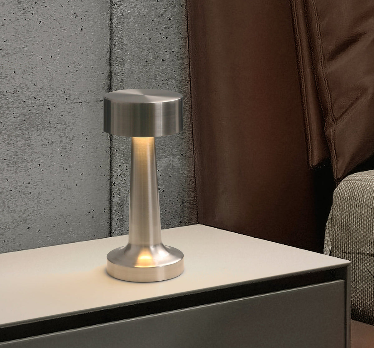 Verona LED Trådlös Bordslampa
