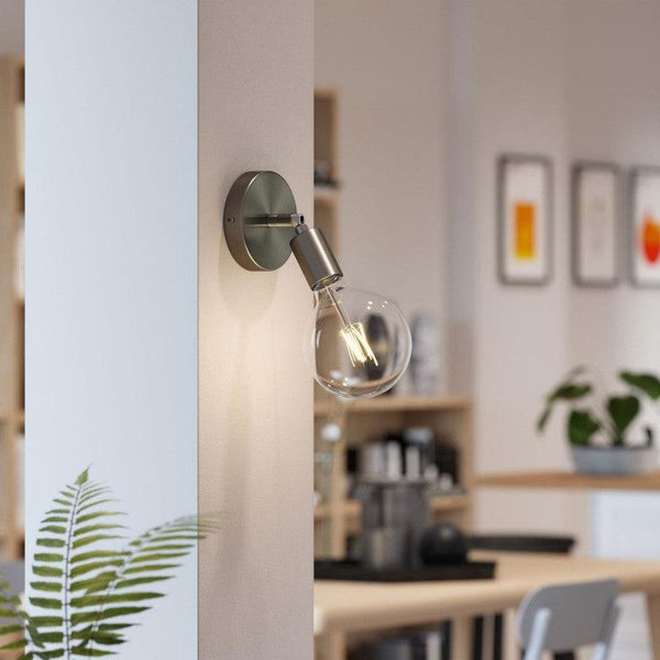 Fermaluce 90° Vägglampa Borstad Krom-Lampconcept.se